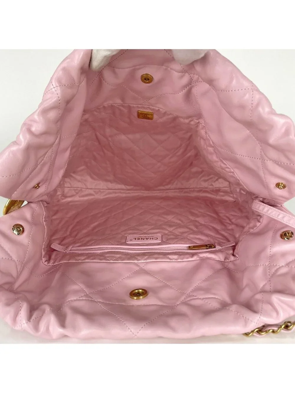 Chanel Shoulder Bag Chanel 22 Leather Pink